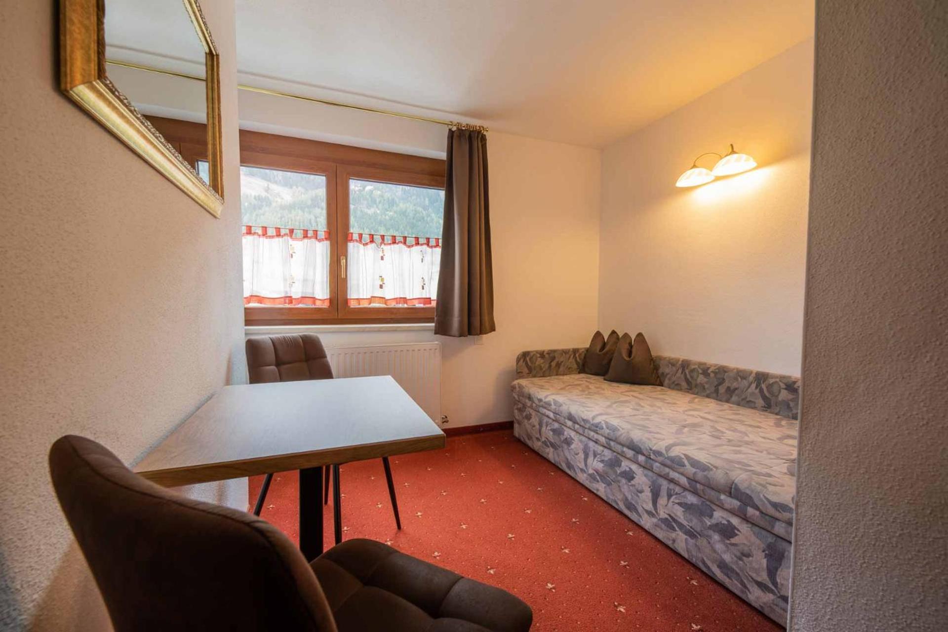 Haus Steinbock Bed & Breakfast Нойщифт им Щубайтал Екстериор снимка