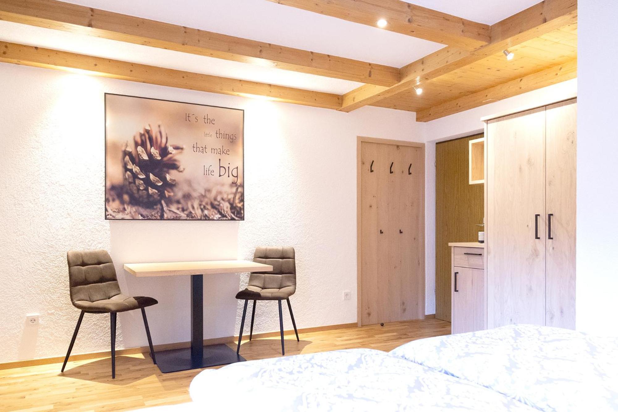 Haus Steinbock Bed & Breakfast Нойщифт им Щубайтал Екстериор снимка